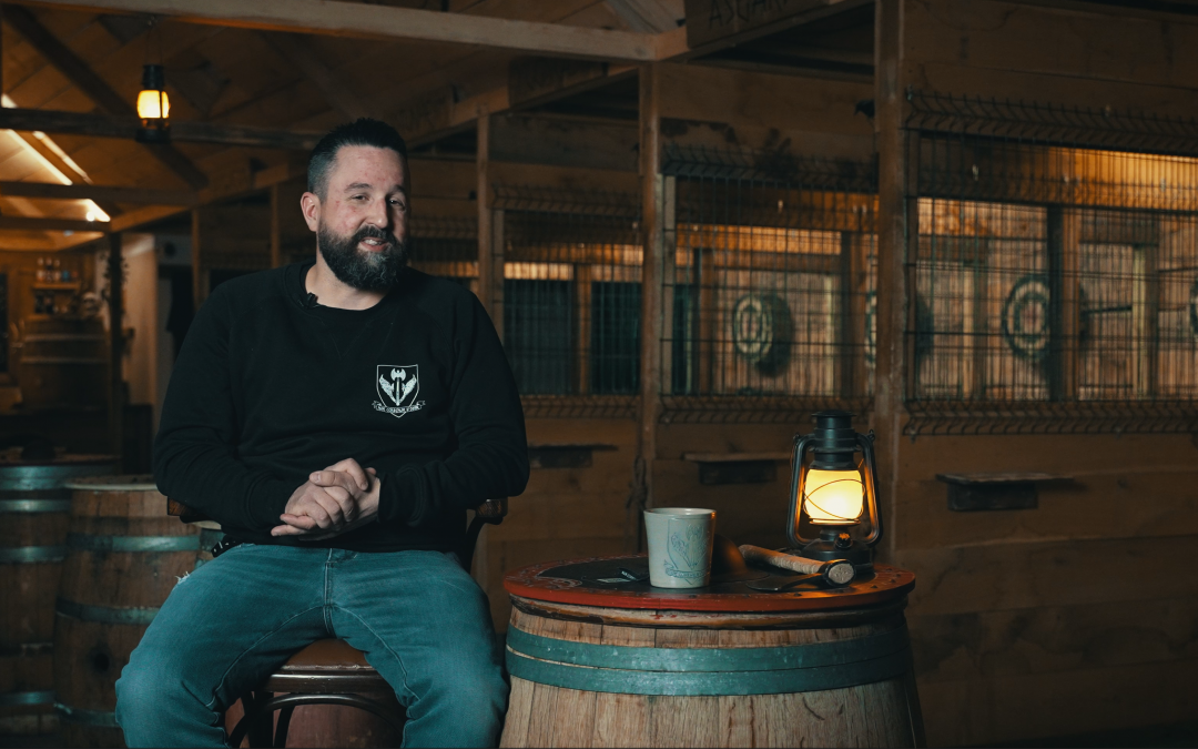 Yoan Da Costa Santos – Aux Corbeaux d’Odin : lancer de haches, bières artisanales et esprit Viking à Haguenau.